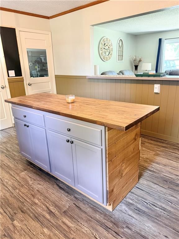 703 W Summit Street — photo 14