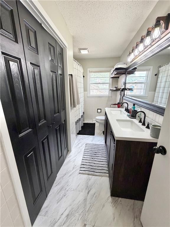 703 W Summit Street — photo 22