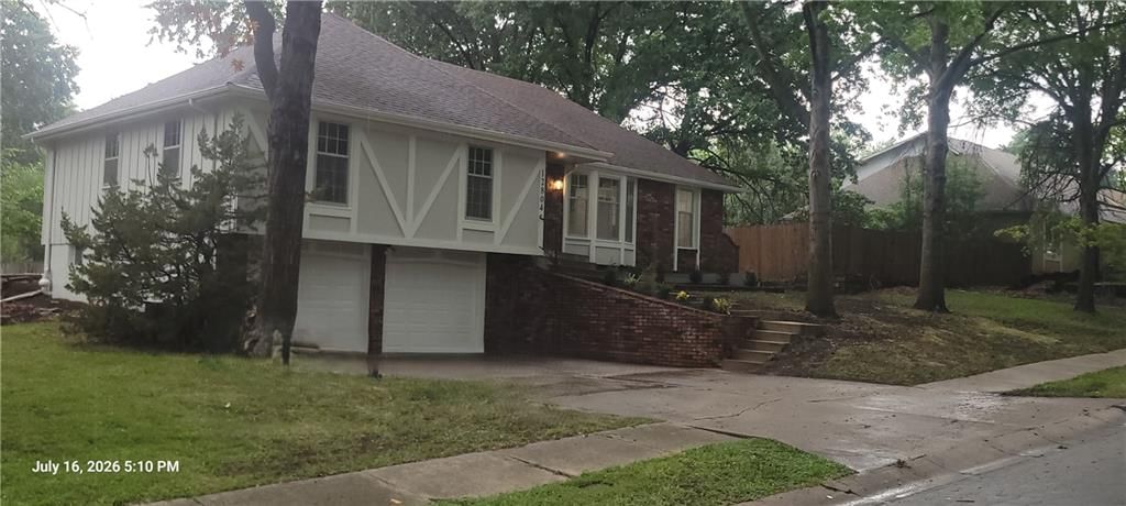 12804 Richmond Avenue — photo 2