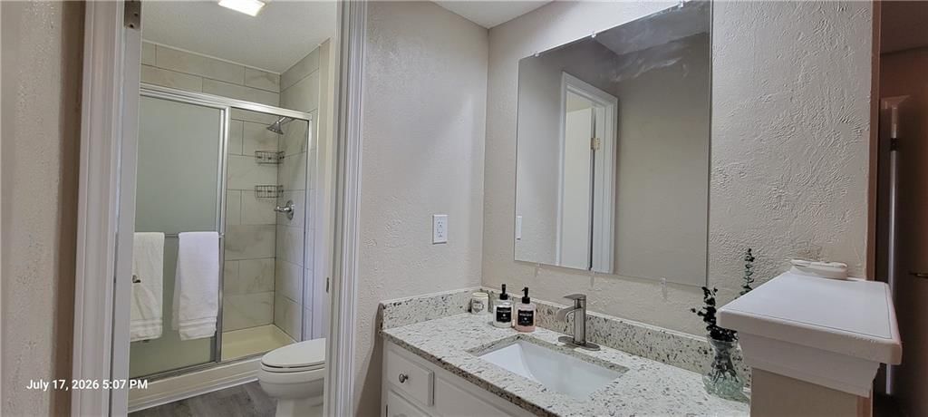 12804 Richmond Avenue — photo 13
