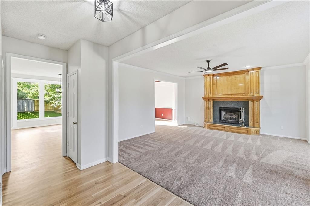 13914 S Kaw Street — photo 6