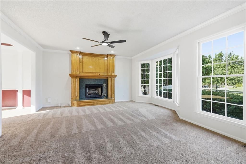 13914 S Kaw Street — photo 8