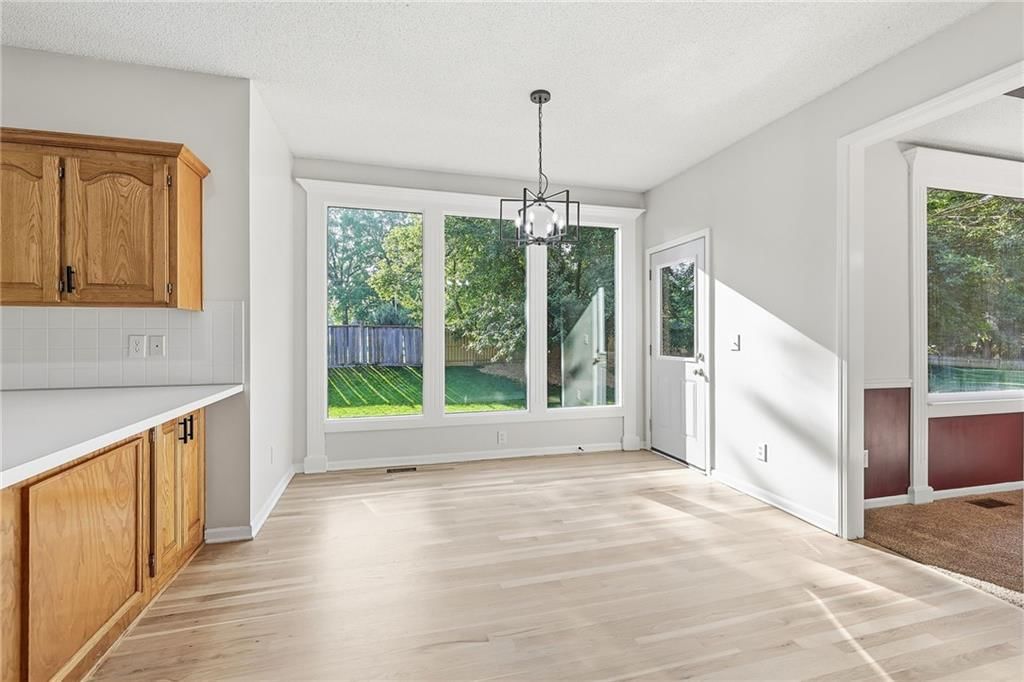 13914 S Kaw Street — photo 15