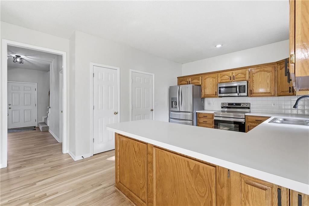 13914 S Kaw Street — photo 19