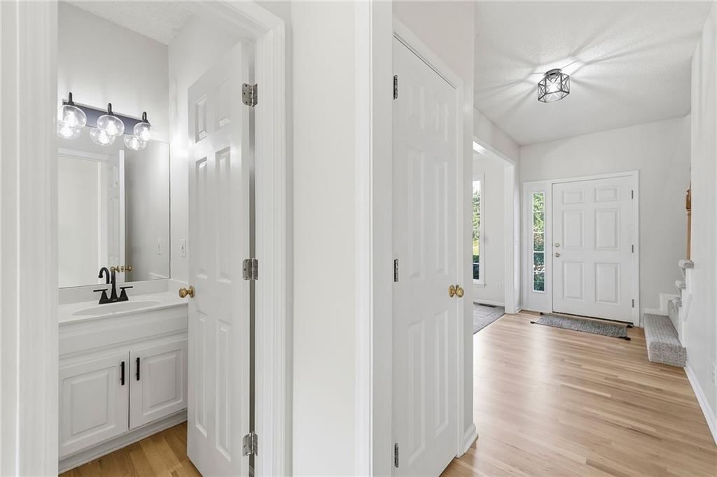13914 S Kaw Street — photo 21