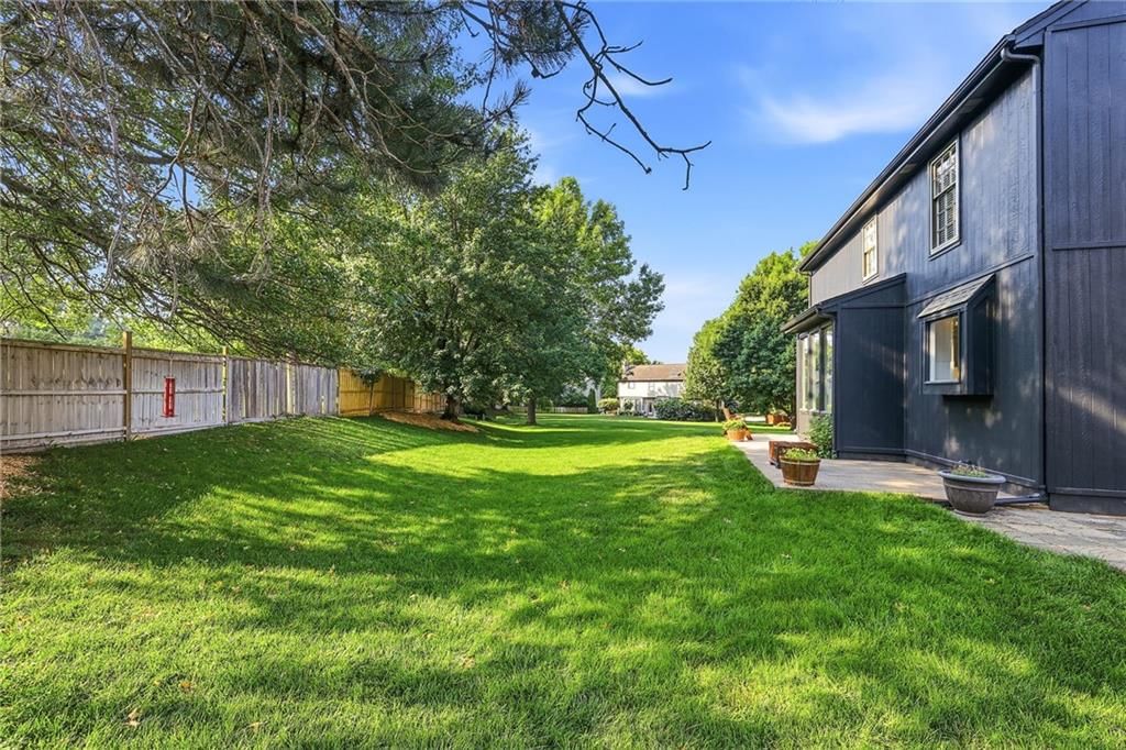 13914 S Kaw Street — photo 36