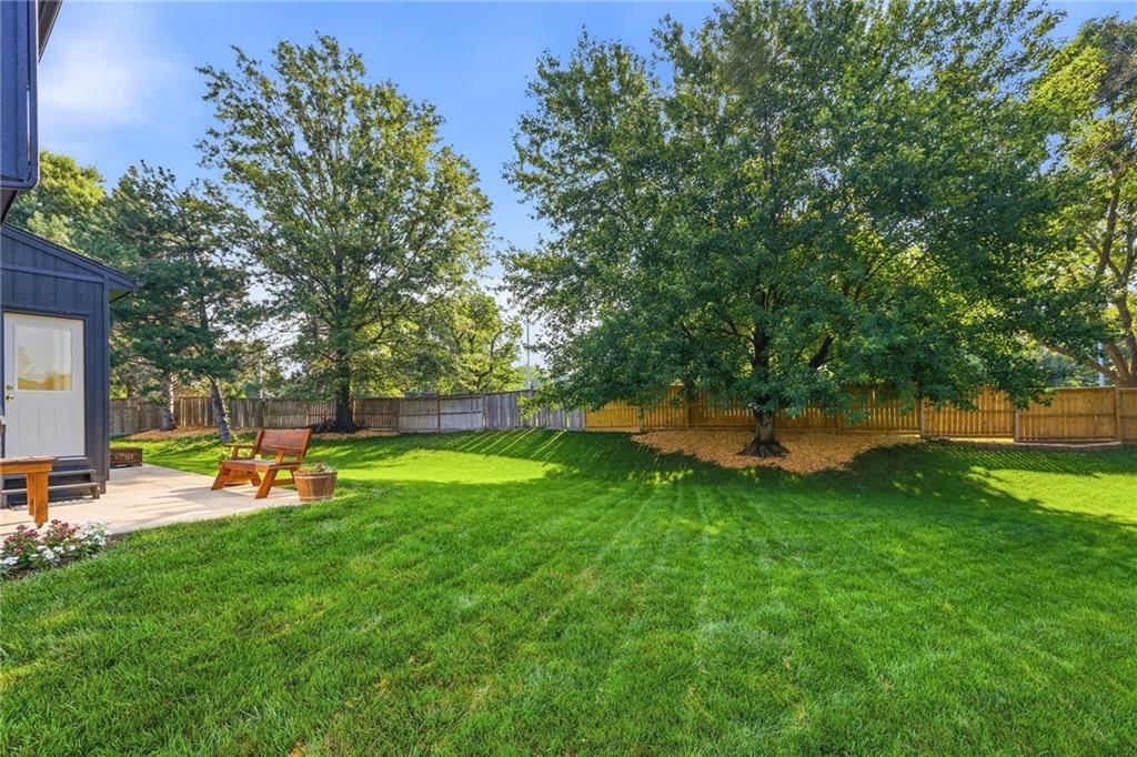 13914 S Kaw Street — photo 39