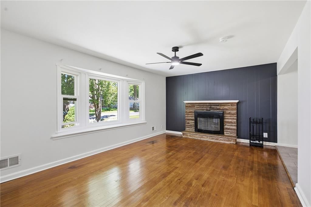 7915 Evanston Avenue — photo 4
