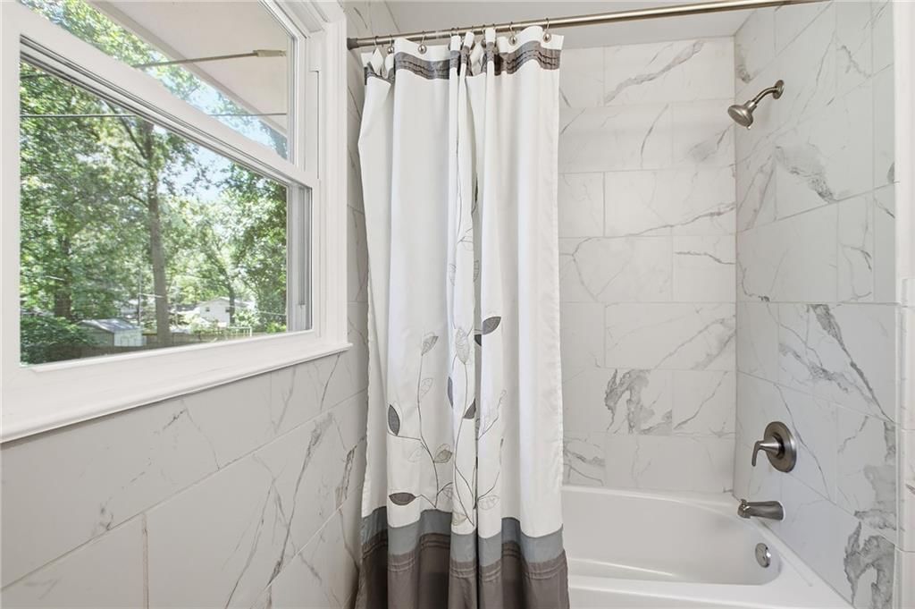 7915 Evanston Avenue — photo 14