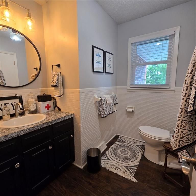 920 Tracy Avenue — photo 21