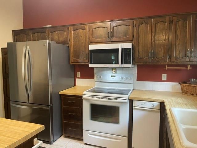 7010 N Askew Avenue — photo 8