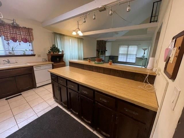 7010 N Askew Avenue — photo 9