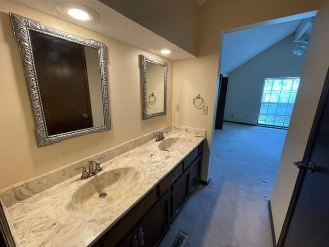 7010 N Askew Avenue — photo 19