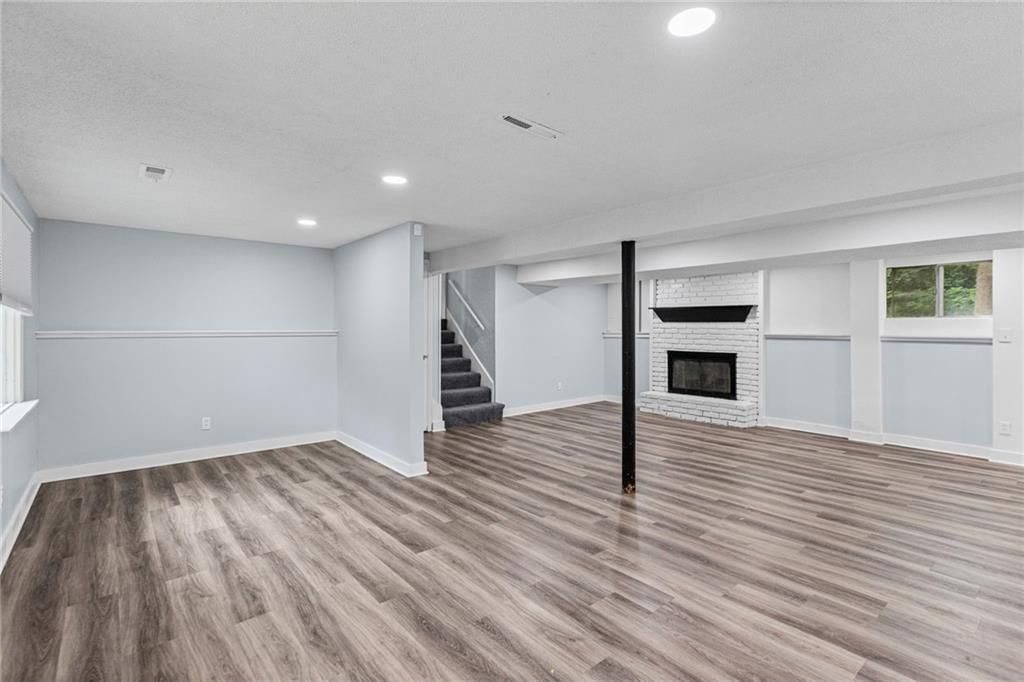 213 Briar Lane — photo 10