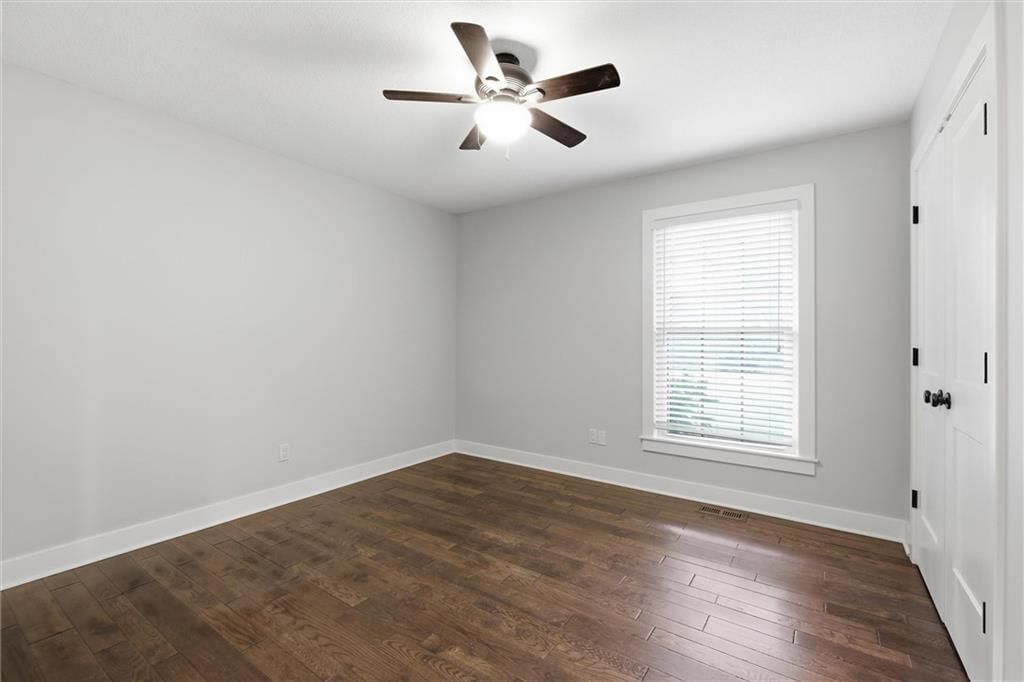 5625 W 201 Street — photo 17