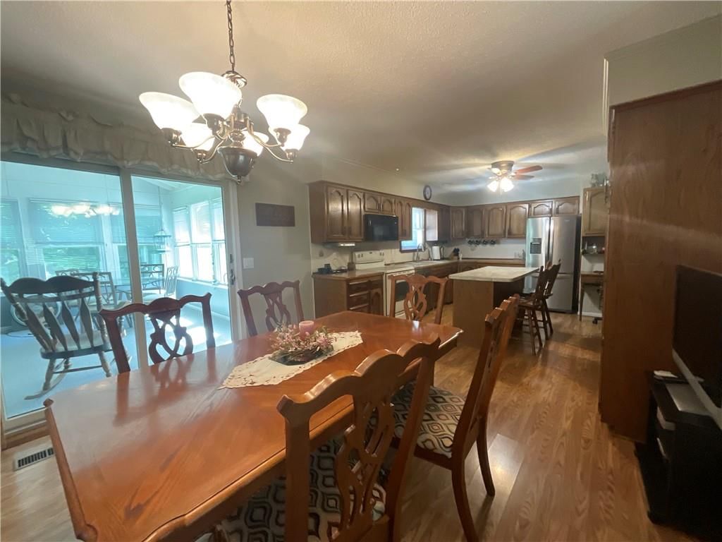 31 Country Club Terrace — photo 20