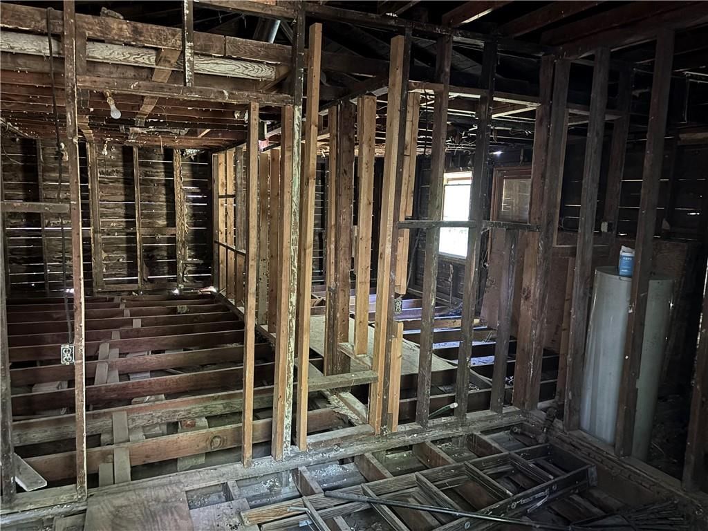 7035 Holliday Drive — photo 13