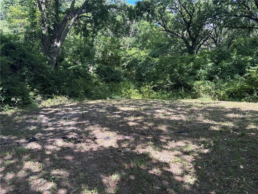 7035 Holliday Drive — photo 16