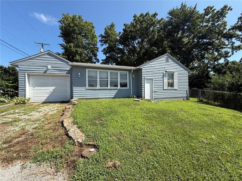 1300 N State Route 7 Highway — photo 1