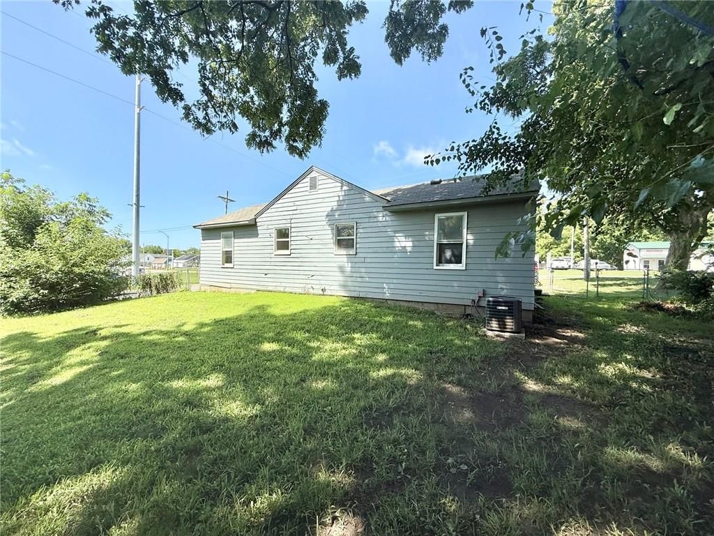 1300 N State Route 7 Highway — photo 28