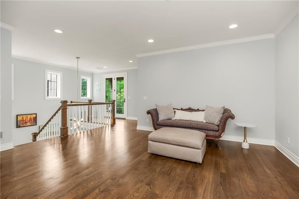 5207 Meadowbrook Parkway — photo 9