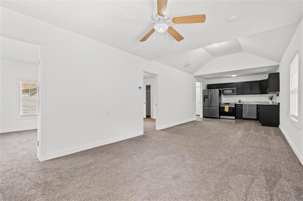 1318 Clinton Street — photo 9