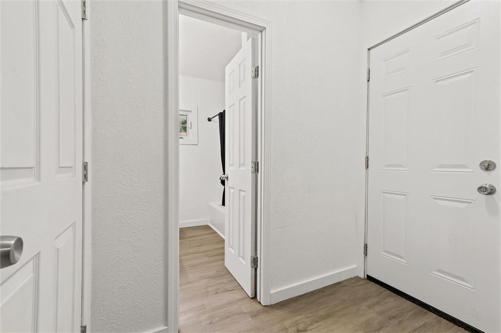 1318 Clinton Street — photo 15