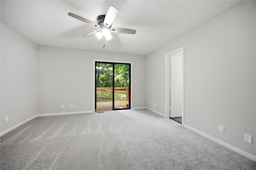 10129 Steele Road — photo 12