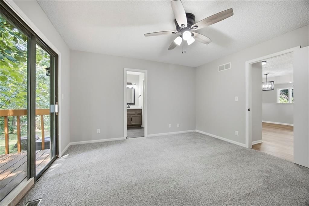 10129 Steele Road — photo 13