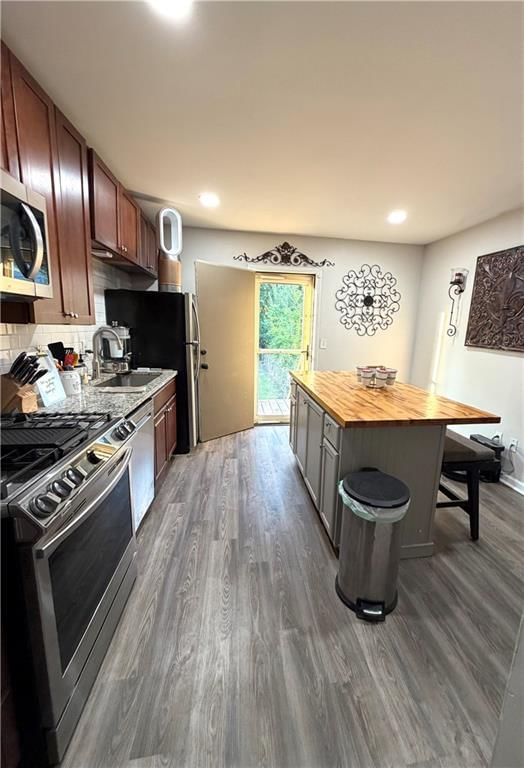 224 W 82nd Street — photo 11