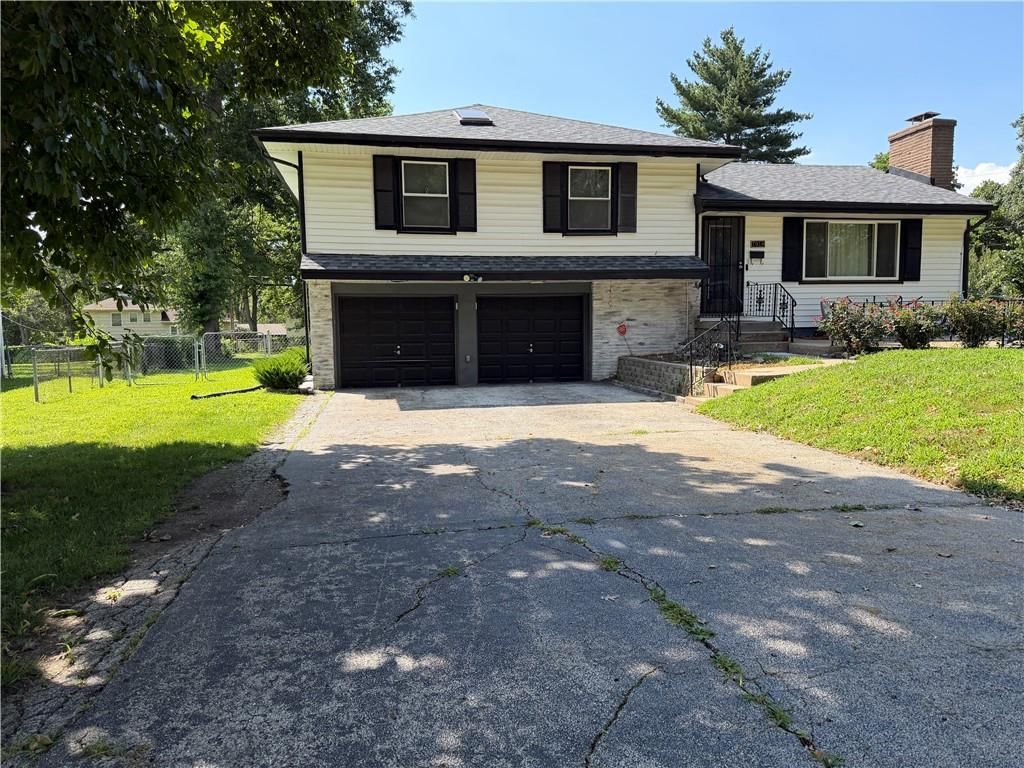7918 Evanston Avenue — photo 2
