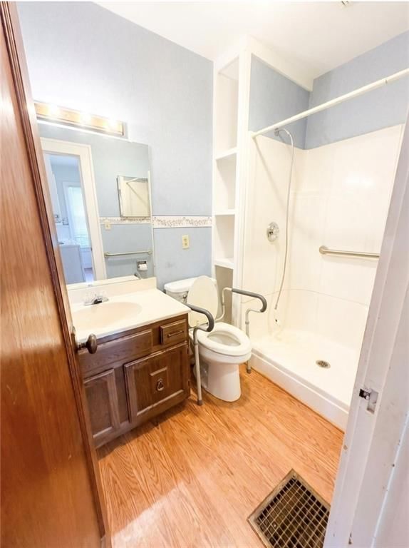 417 S Walnut Street — photo 6