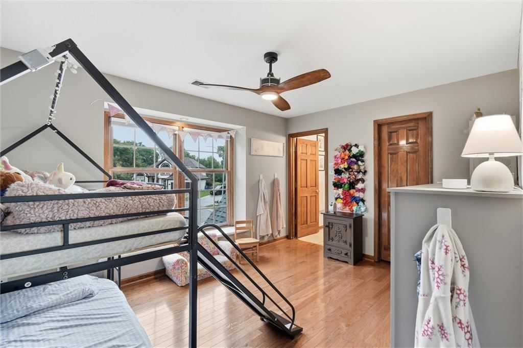 809 Cottonwood Place — photo 35