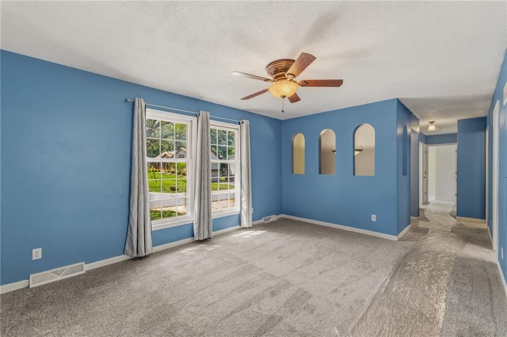 7617 N Stoddard Avenue — photo 5