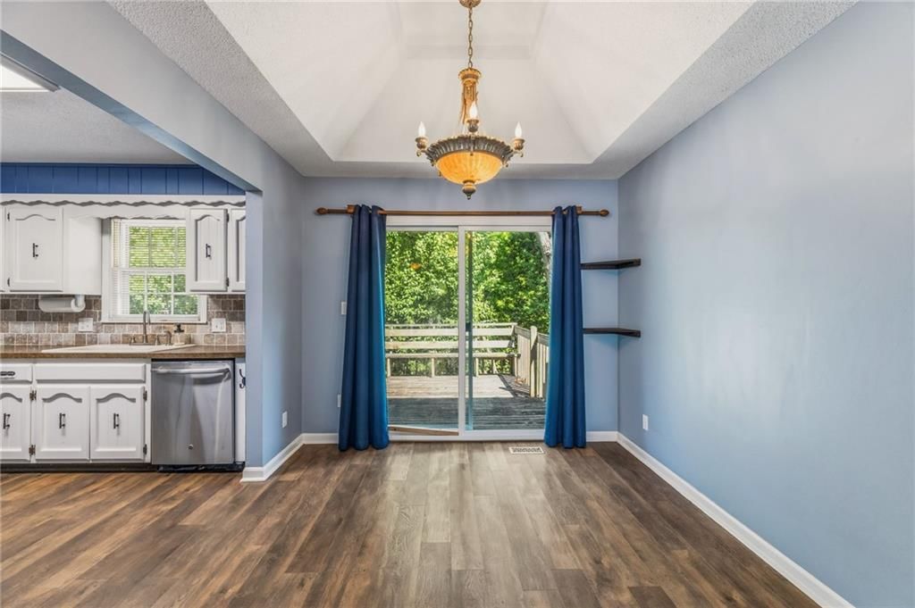 7617 N Stoddard Avenue — photo 11