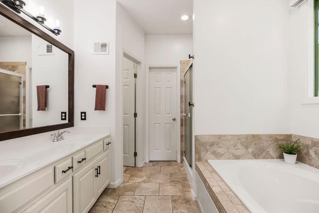 510 E 122nd Street — photo 14