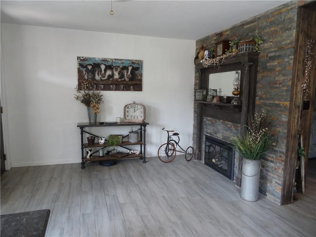 118 W Walnut Street — photo 11