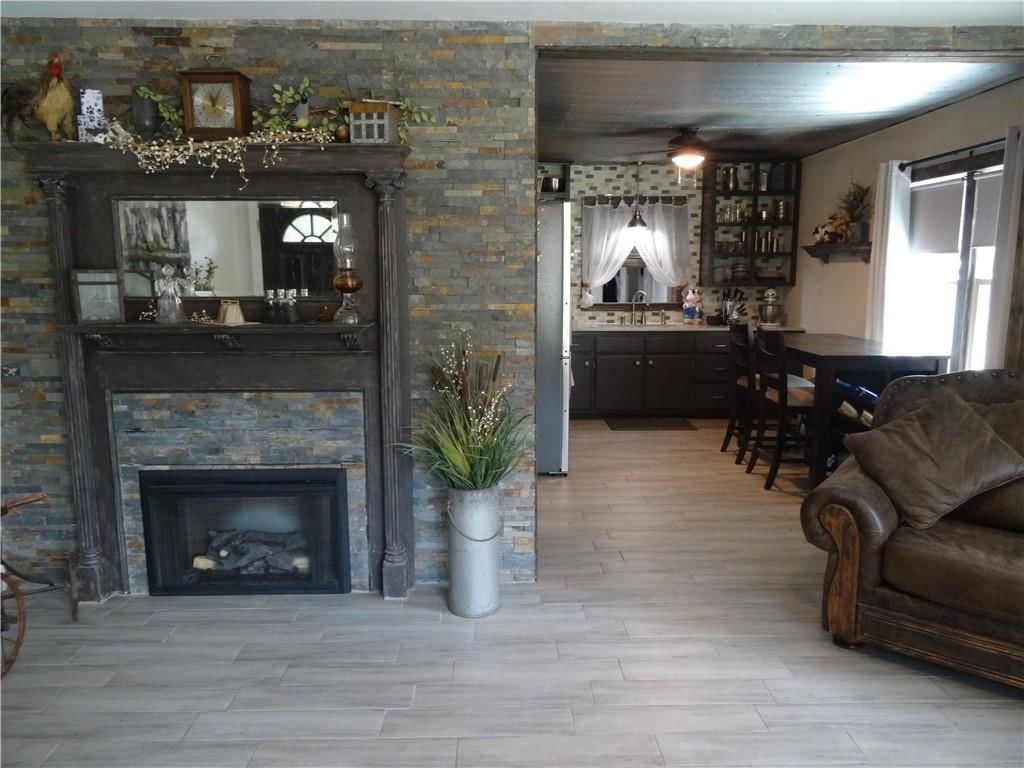 118 W Walnut Street — photo 19