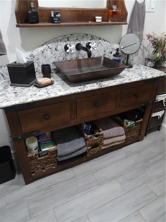 118 W Walnut Street — photo 29