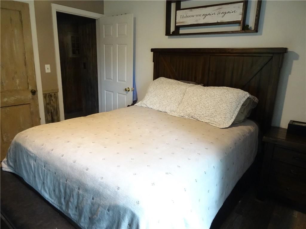 118 W Walnut Street — photo 32