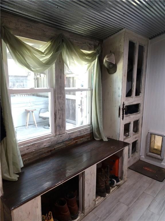 118 W Walnut Street — photo 46