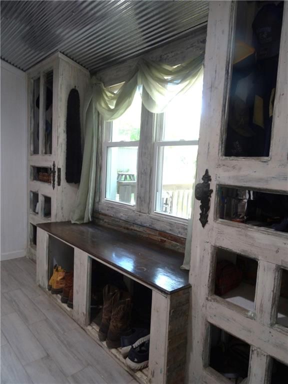 118 W Walnut Street — photo 49
