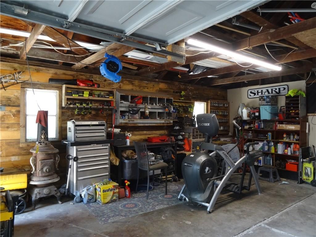 118 W Walnut Street — photo 61