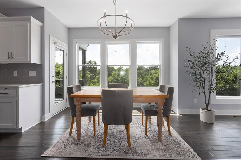 8492 Valley Spring Drive — photo 12