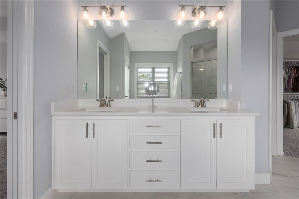8492 Valley Spring Drive — photo 25