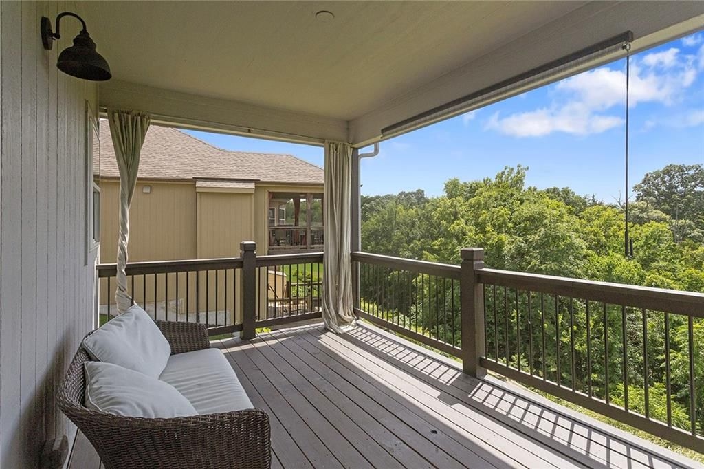 8492 Valley Spring Drive — photo 41