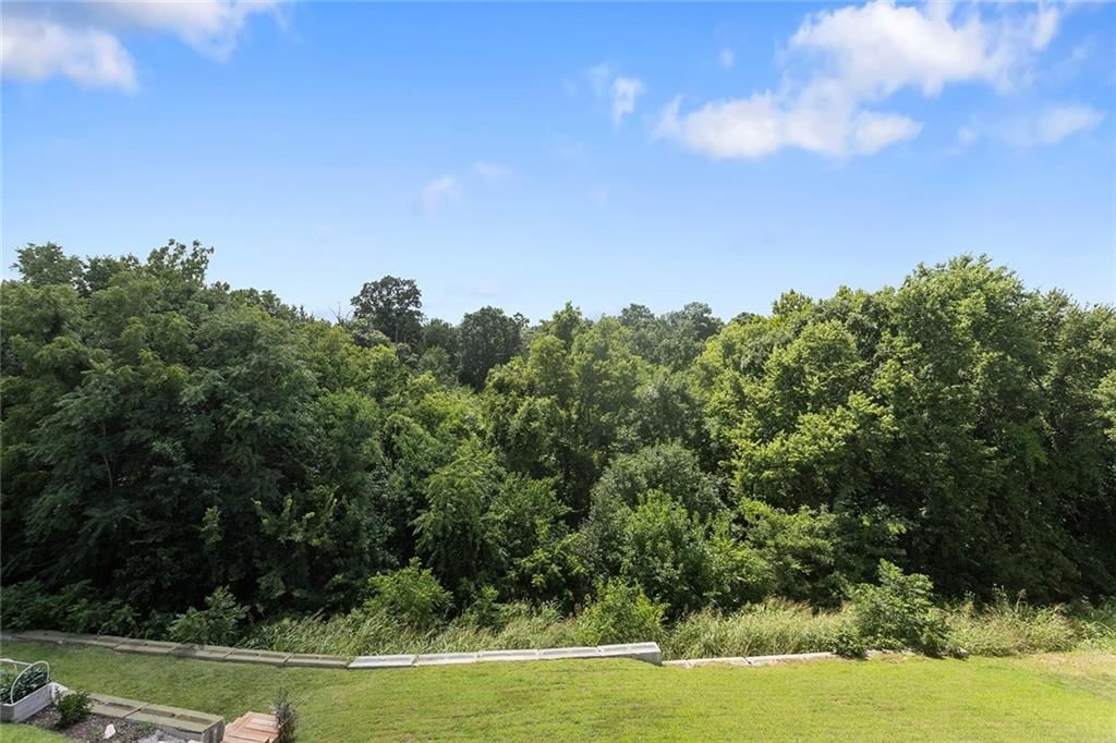 8492 Valley Spring Drive — photo 43