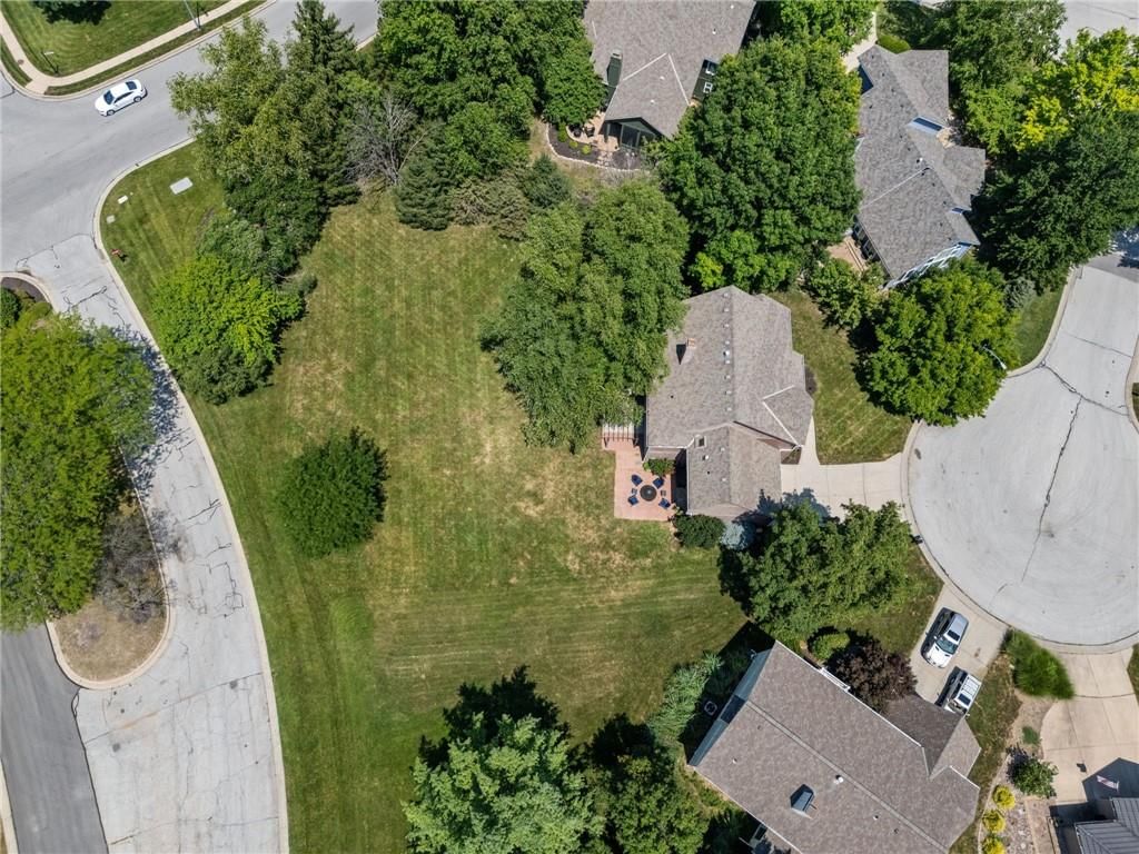 5404 Meadow Lake — photo 32
