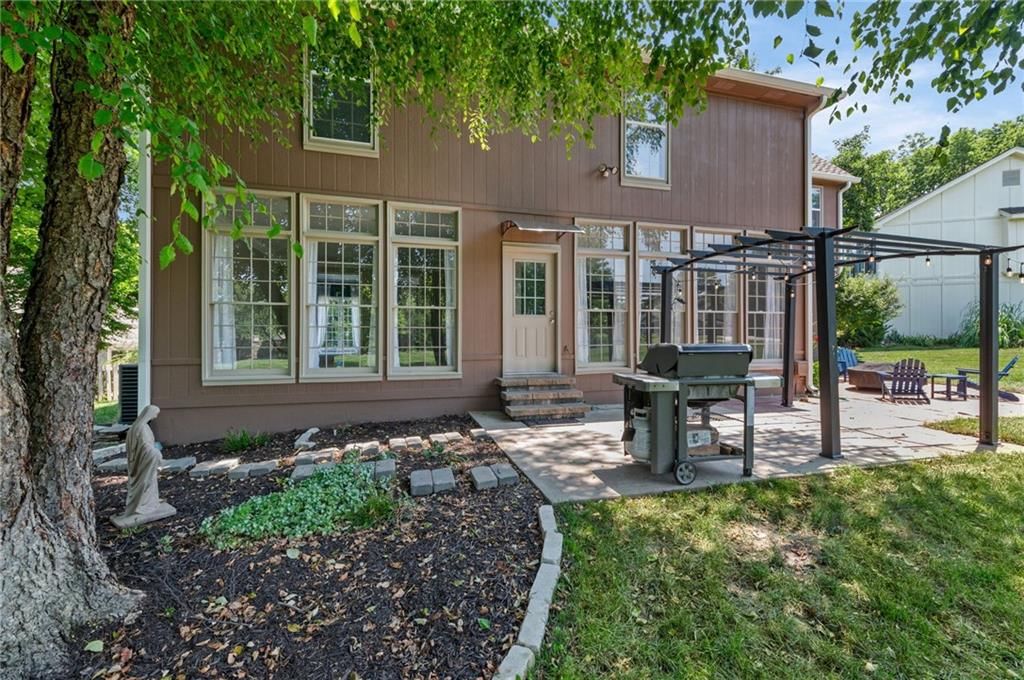5404 Meadow Lake — photo 41