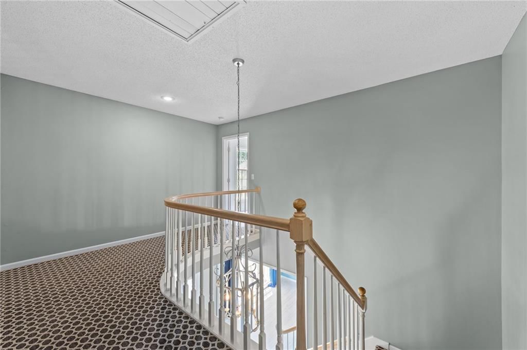 5404 Meadow Lake — photo 47